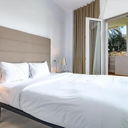 Pr20 - Good Located Flat Puerto Banus Marbella