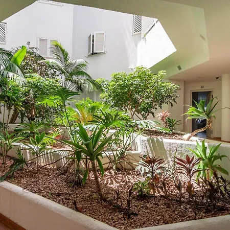 Apartment Pr20 - Good Located Flat Puerto Banus Marbella